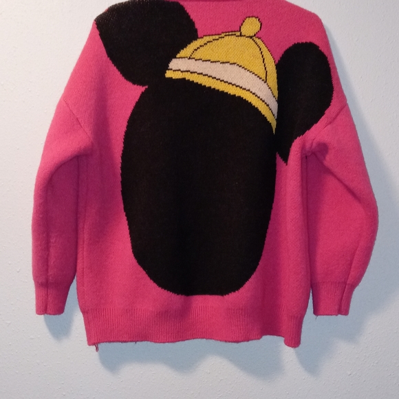 Vtg Mickey Mouse Sweater. - Picture 2 of 2